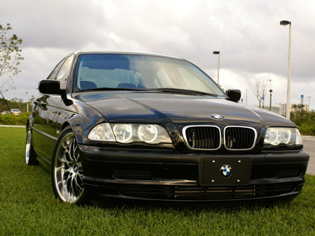 BMW 325