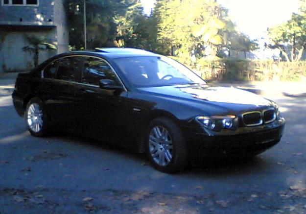 BMW 735i: 1 фото