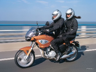 BMW F 650 CS: 11 фото