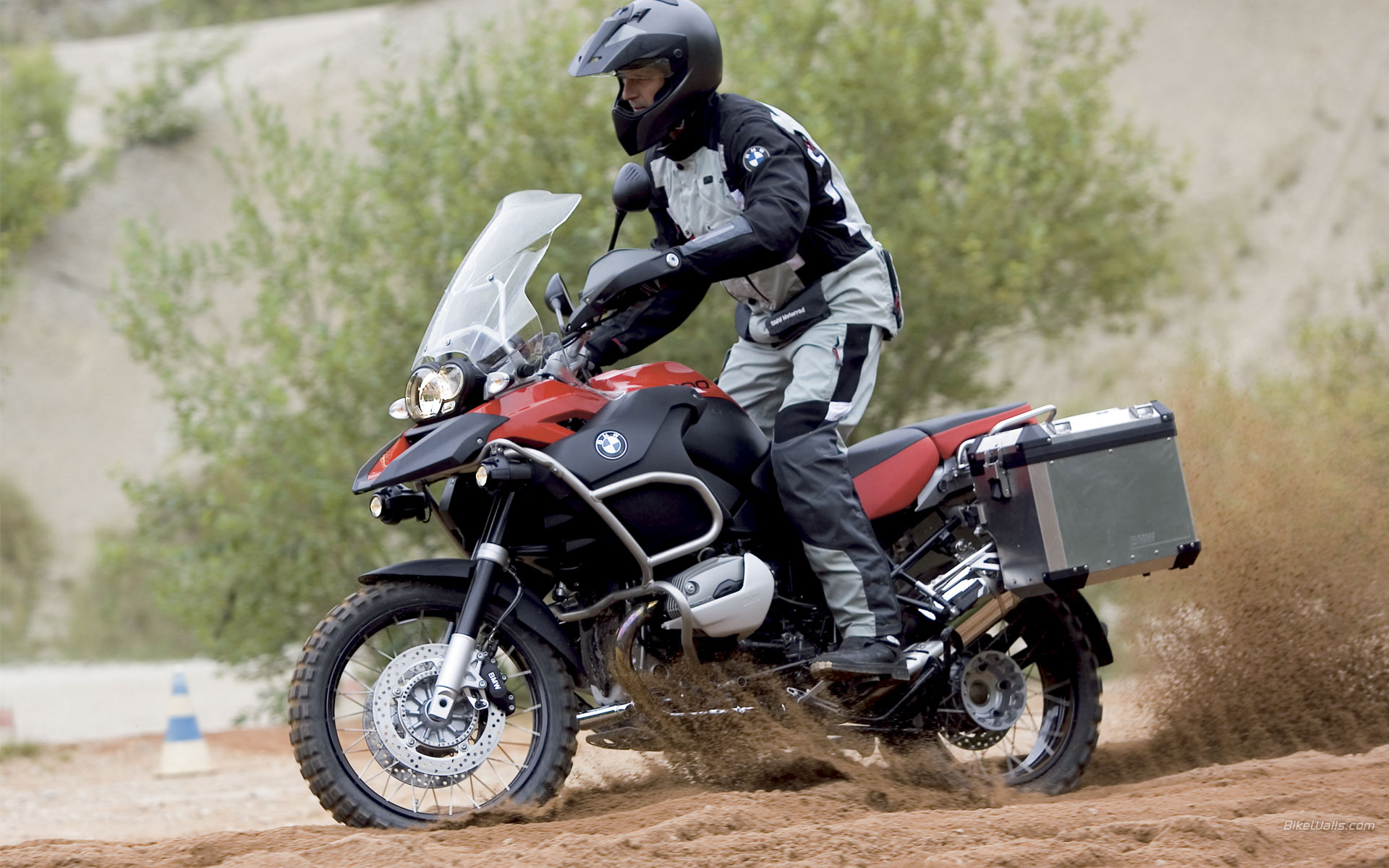 BMW R 1200 GS Adventure: 4 фото