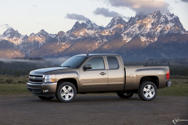 Chevrolet Silverado: 10 фото