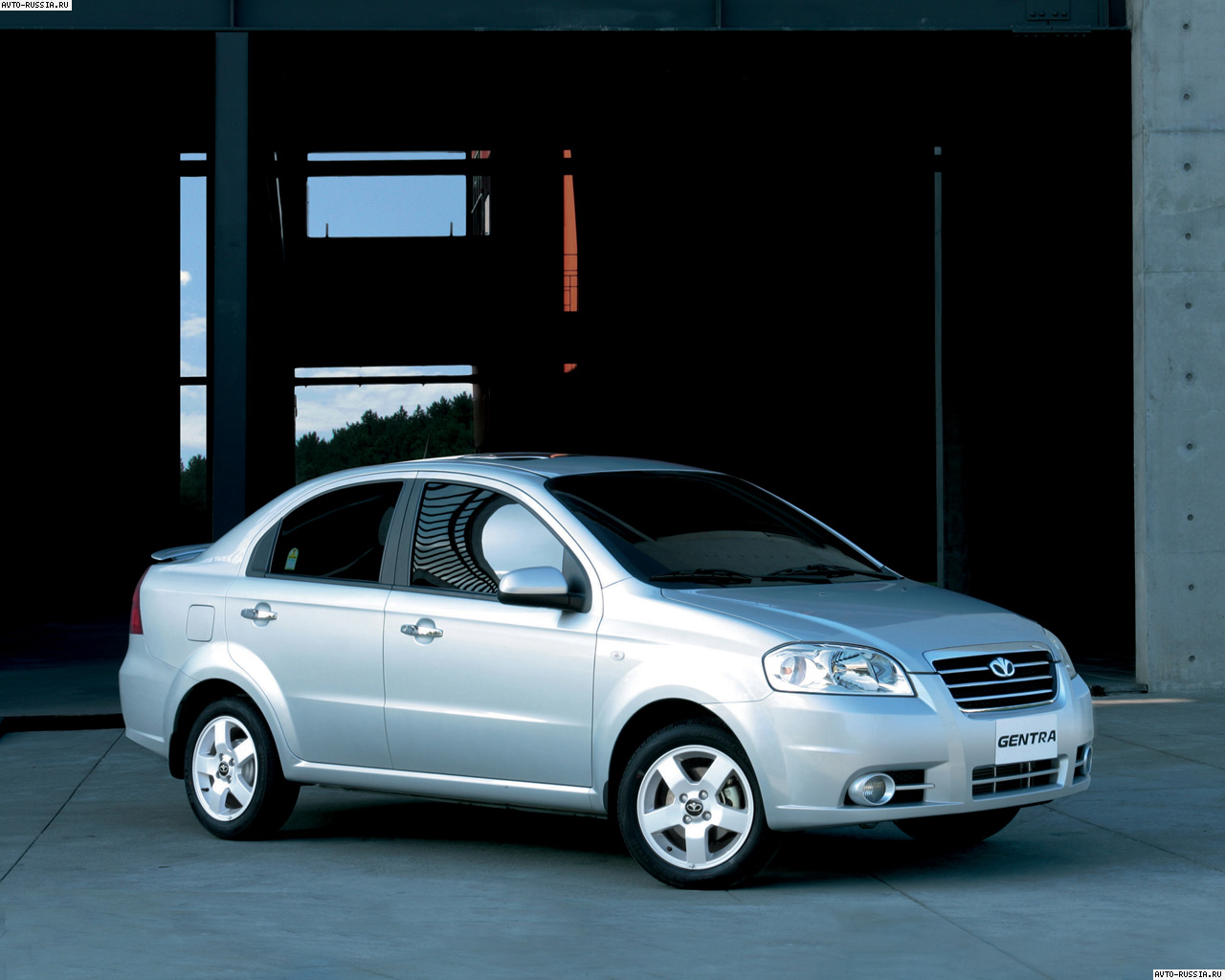 Daewoo Gentra: 9 фото