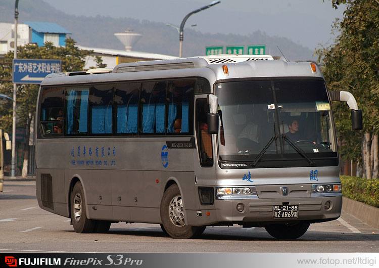 Hyundai Aero: 6 фото