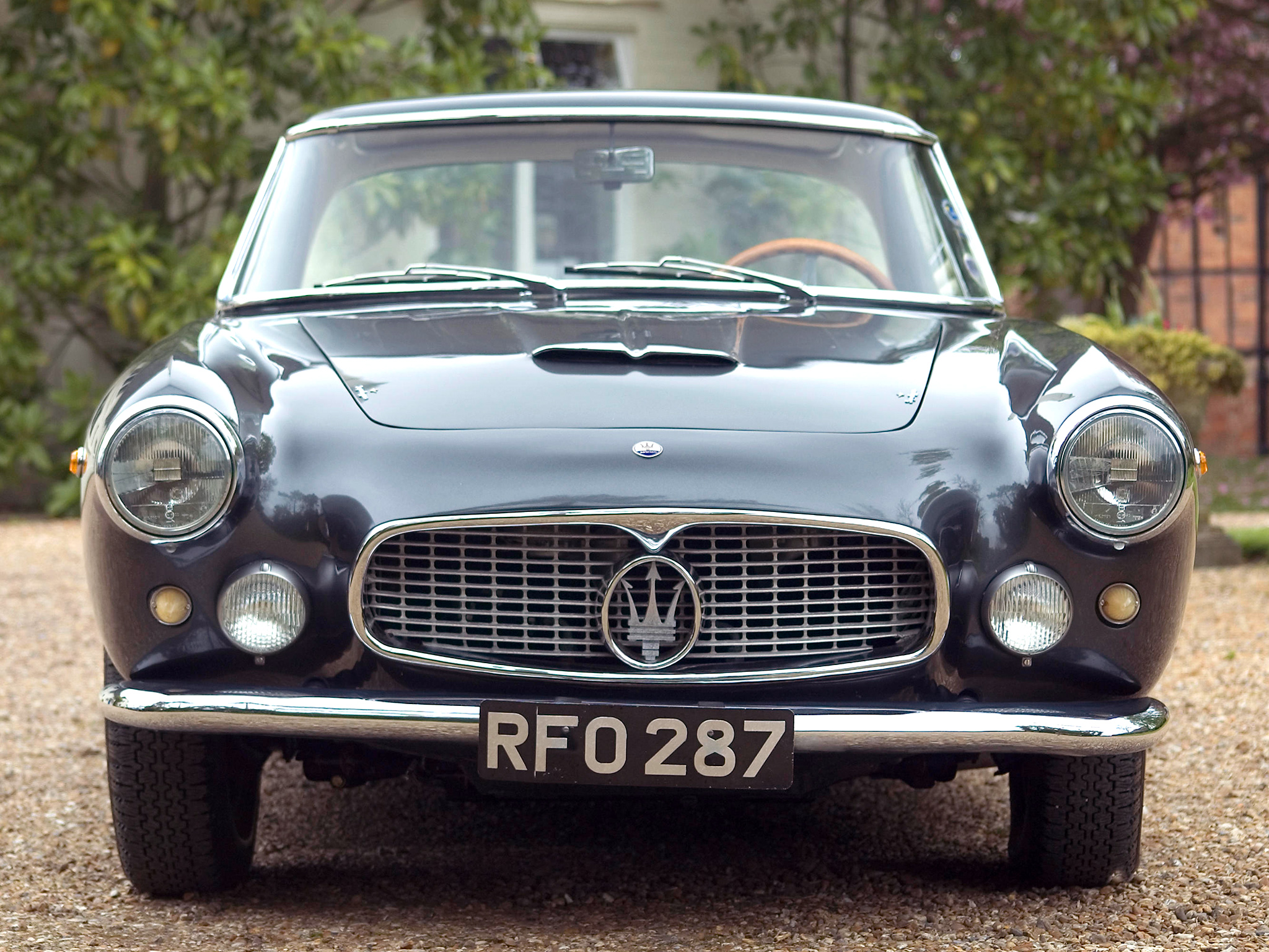 Maserati 3500 GT: 7 фото