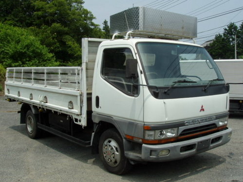 Mitsubishi Canter: 4 фото