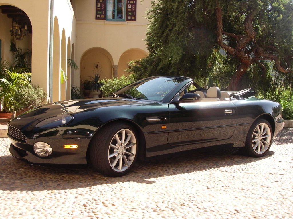 Aston Martin DB7 Vantage: 5 фото