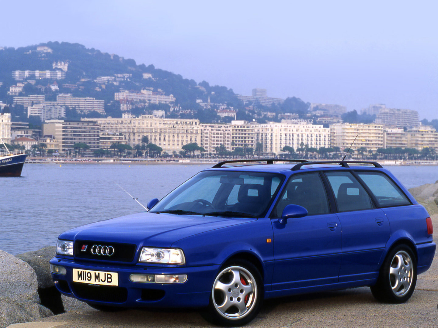 Audi S2: 2 фото