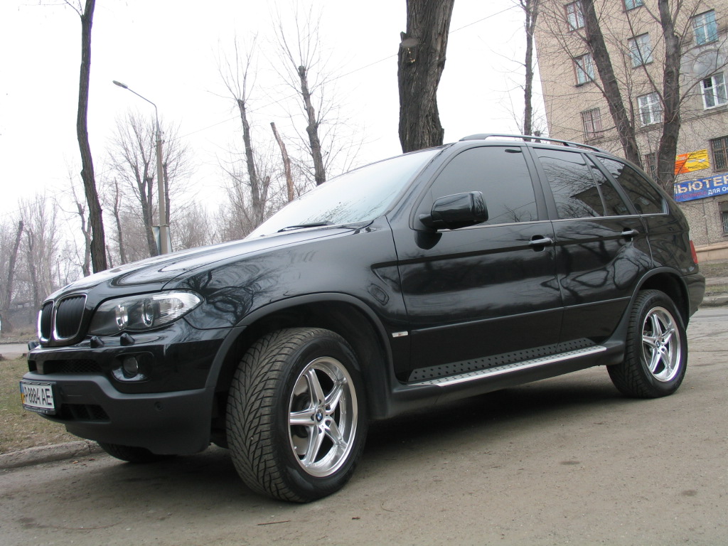 BMW X5: 11 фото