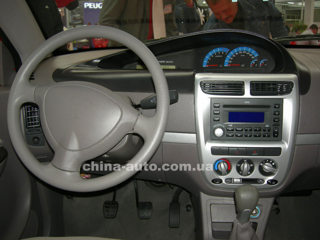 Chery QQ6: 3 фото