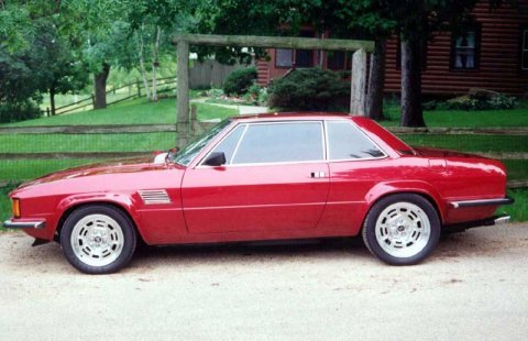 De Tomaso Longchamp: 11 фото