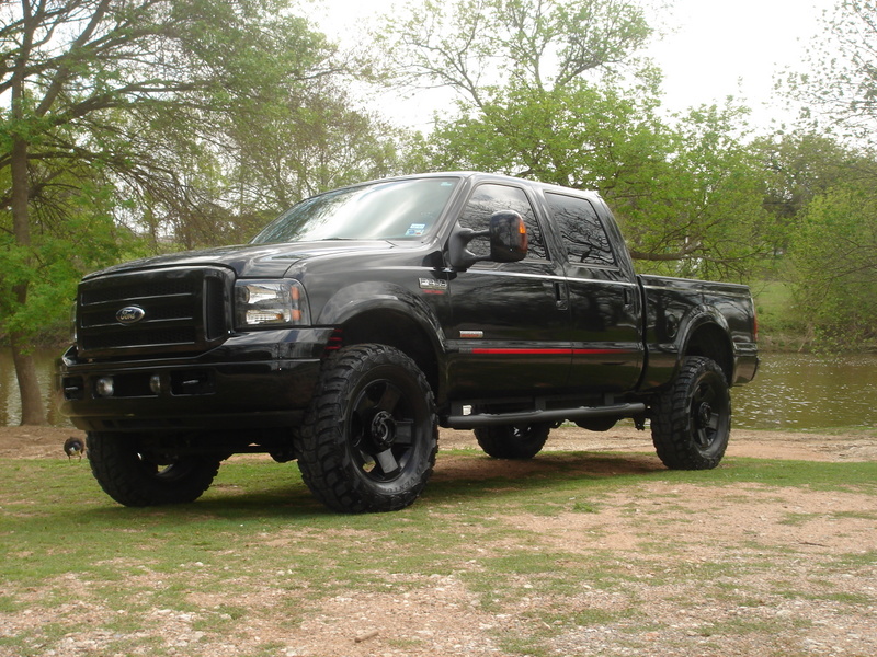 Ford F-250: 8 фото