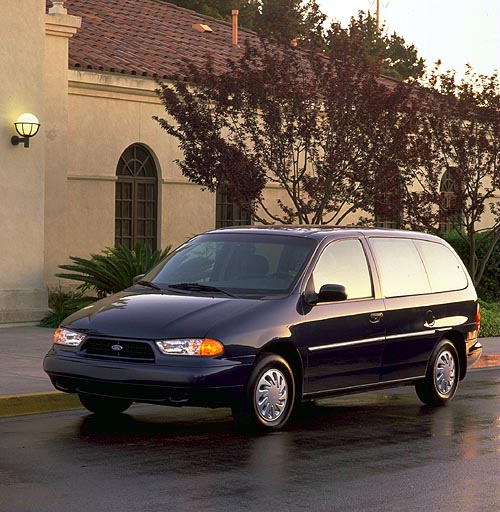 Ford Windstar: 7 фото