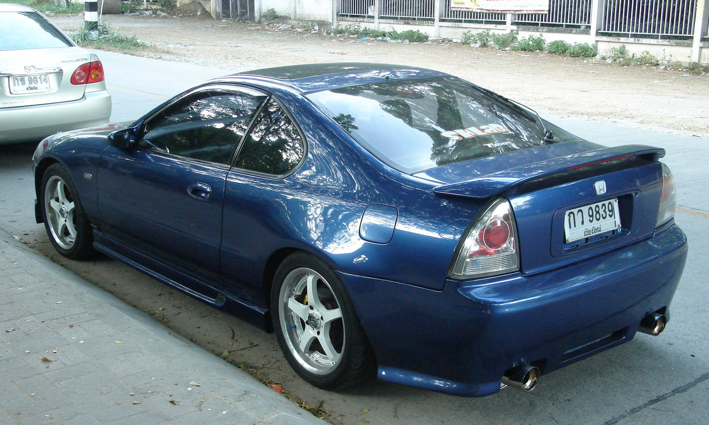 Honda Prelude I: 4 фото