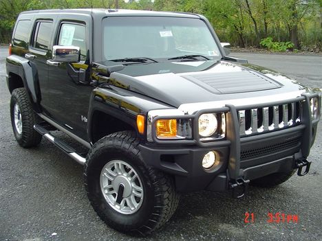 Hummer H3: 9 фото