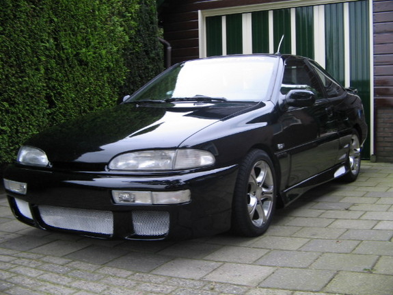 Hyundai S-Coupe: 11 фото