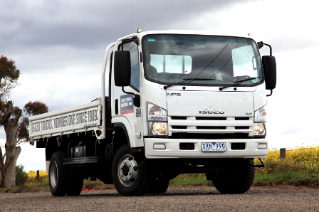 Isuzu N-Series: 11 фото