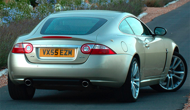 Jaguar XK: 9 фото