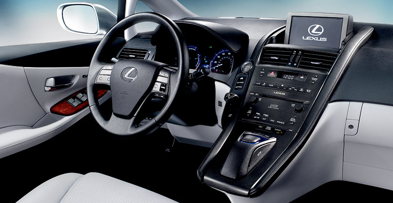 Lexus HS: 9 фото