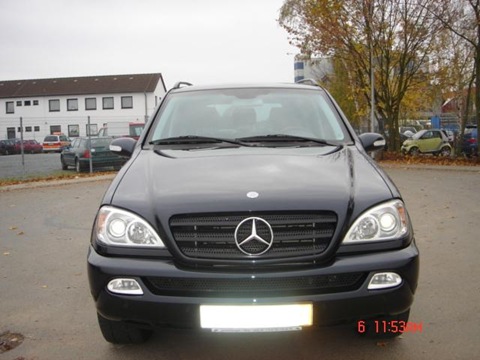 Mercedes M-class W163: 2 фото