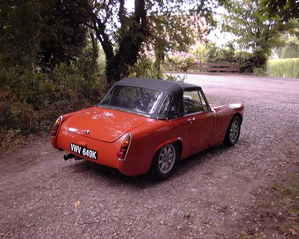 MG Midget: 8 фото