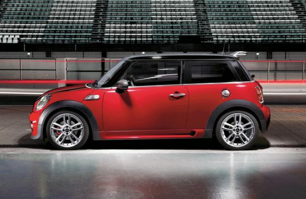 Mini Cooper: 6 фото