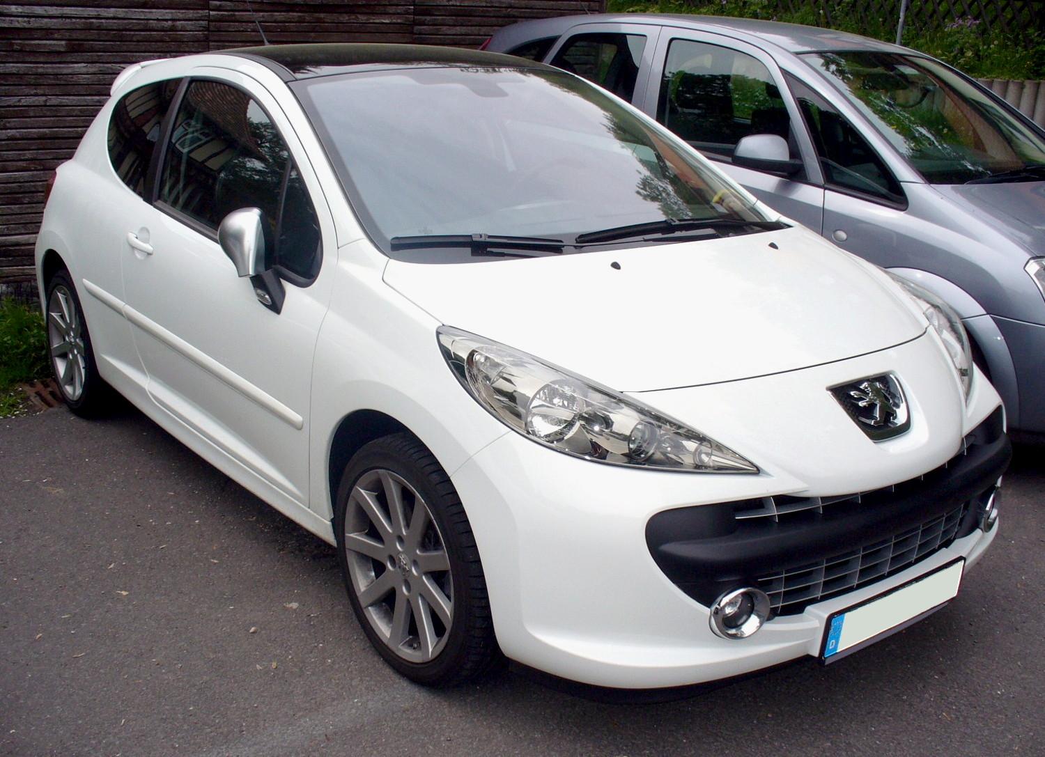 Peugeot 207 RC: 8 фото