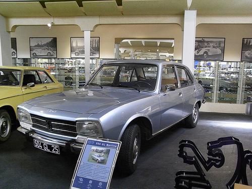 Peugeot 504: 12 фото