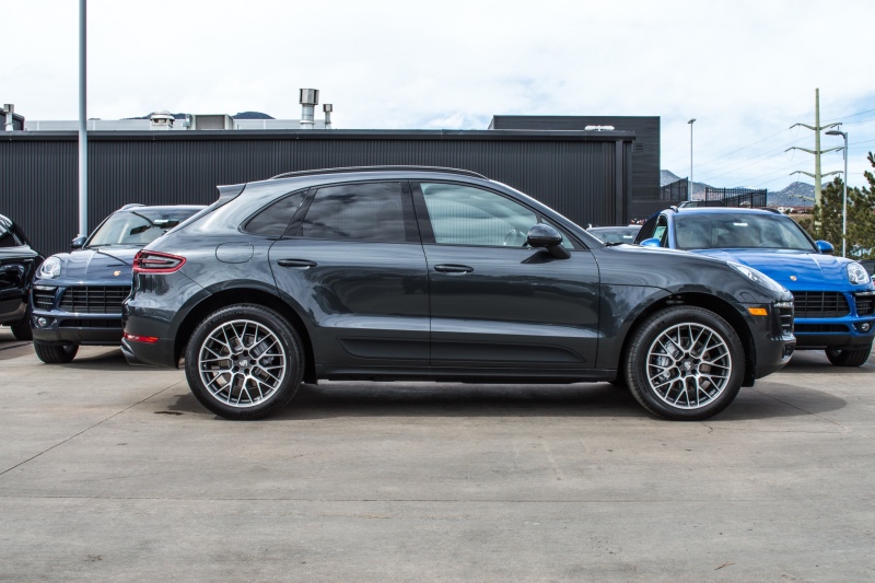 Porsche Macan S