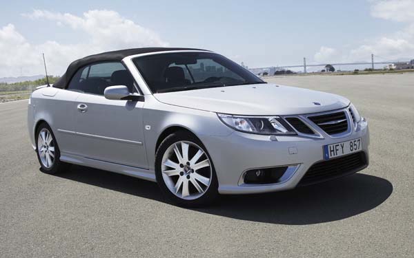 Saab 9-3 Convertible: 8 фото