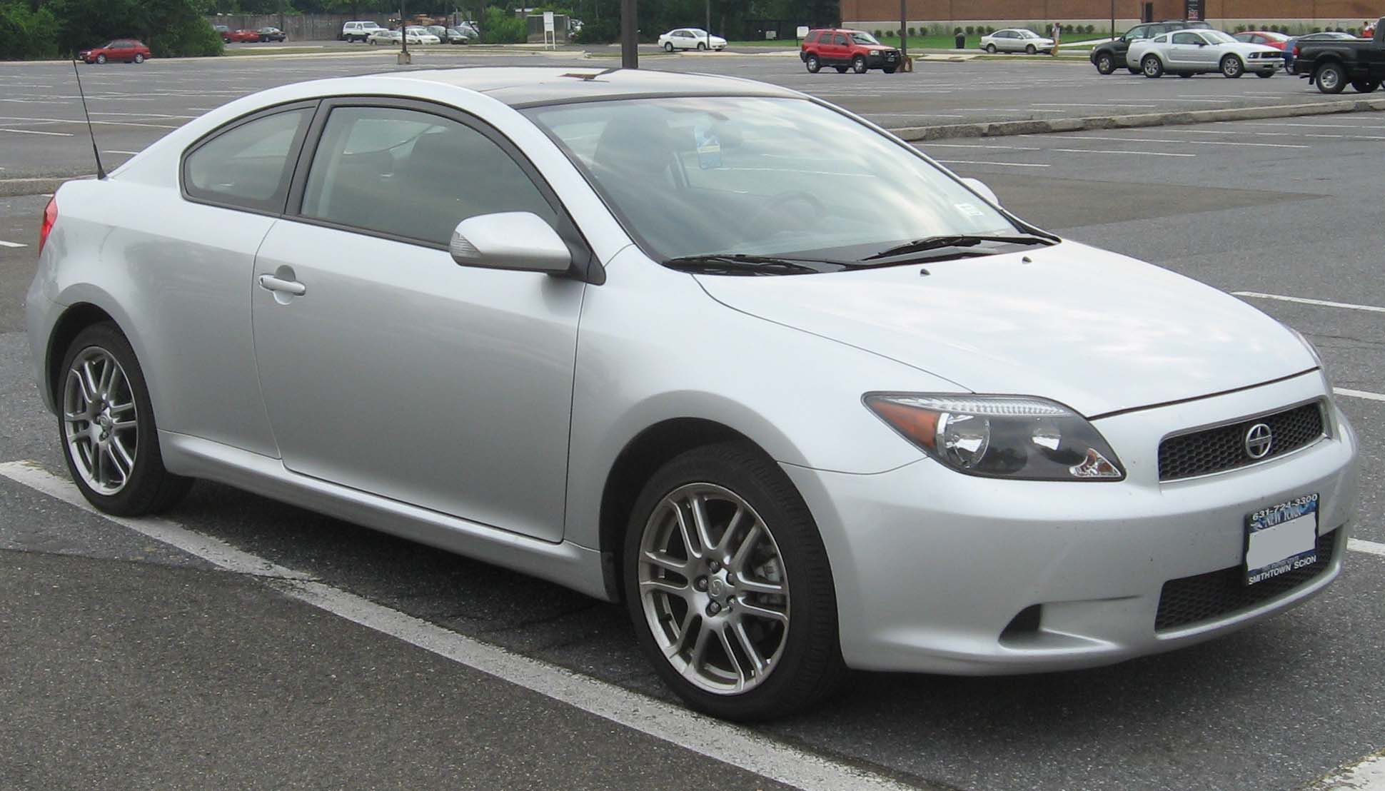 Scion tC I: 3 фото