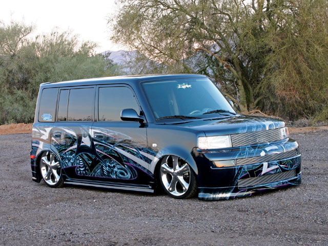 Scion xB I: 6 фото