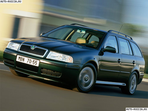 Skoda Octavia Tour Combi: 10 фото