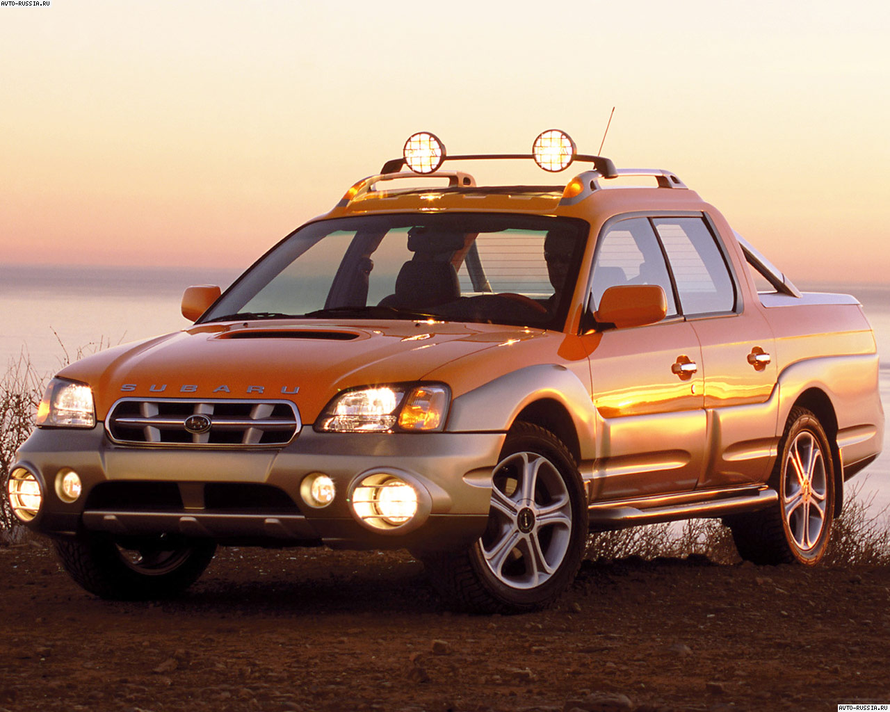 Subaru Baja: 8 фото