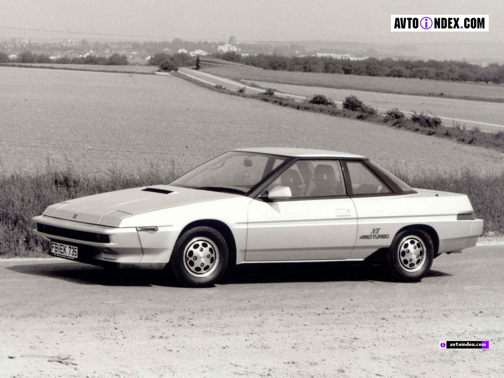 Subaru XT: 10 фото