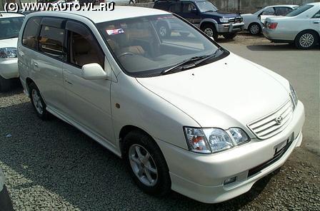 Toyota Gaia: 2 фото